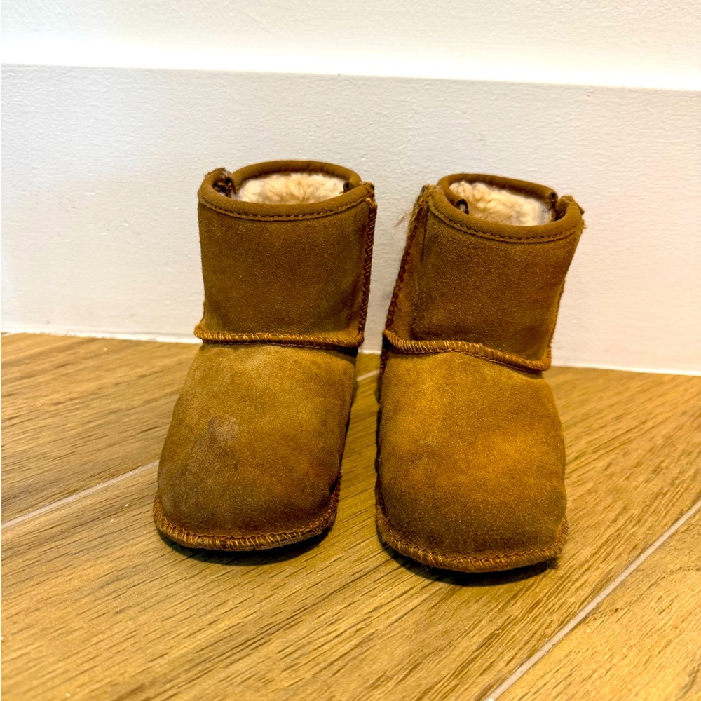 UGG Tan Suede Baby/ Toddler Boots - Size 4/5